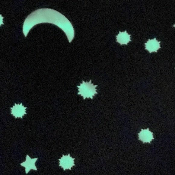 Blue Star & Moon Glow in the Dark Flannel Throw Blanket - Picture 4 of 5